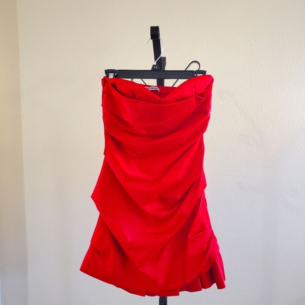 Mystic Red Ruched Strapless Dress, Medium